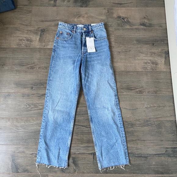 Straight fit Zara jeans